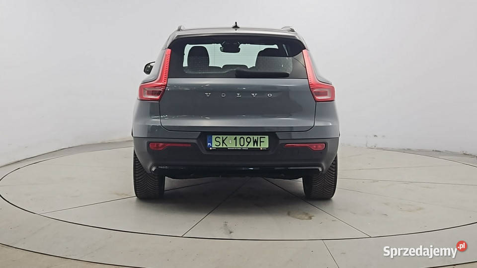 Volvo XC 40 73kWh P6 Recharge Plus aut Z 4/5 Warszawa
