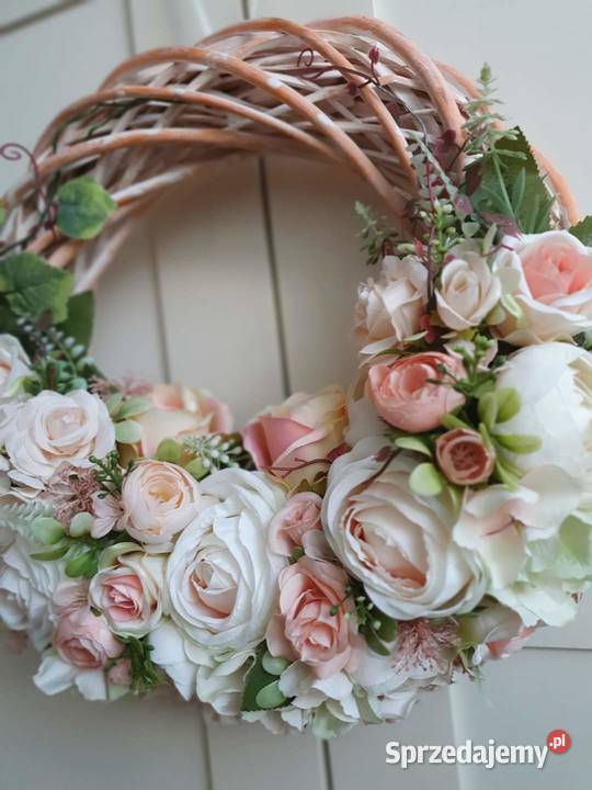 Wianek stroik kompozycja herbaciane róże 35 Dom i Ogród Promnice