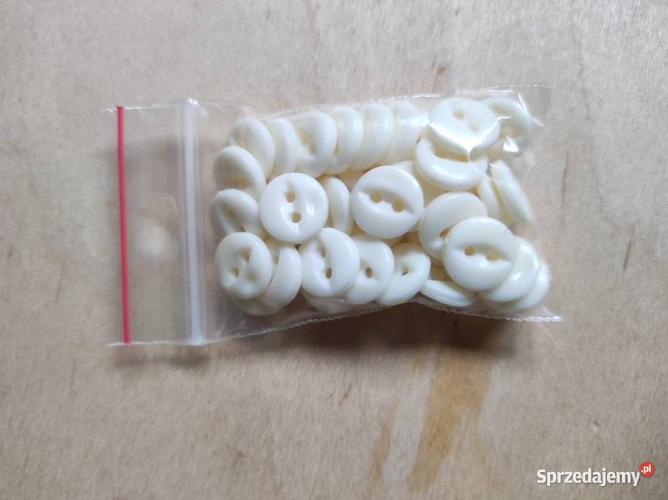 guziki guziczki dodatki krawieckie Kielce sprzedam