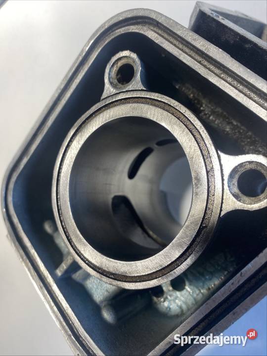 Rotax 127 cylinder stan Aprilia af1 125 Aprilia Cylindry, głowice, pierścienie