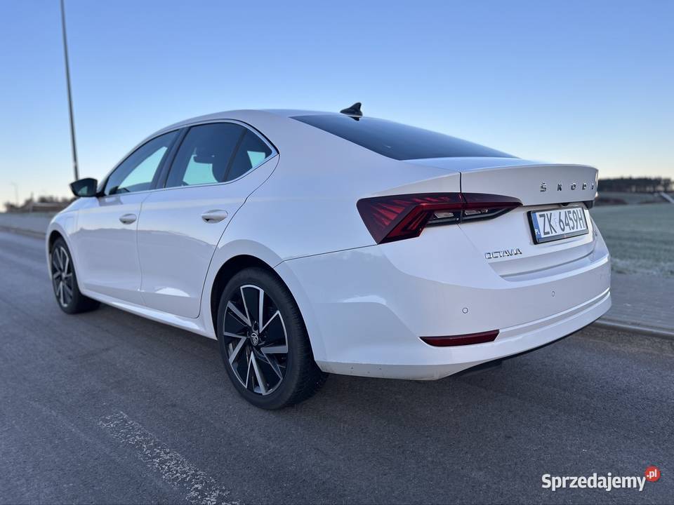Skoda octavia 14 TSI plugin 68300km Czarlin