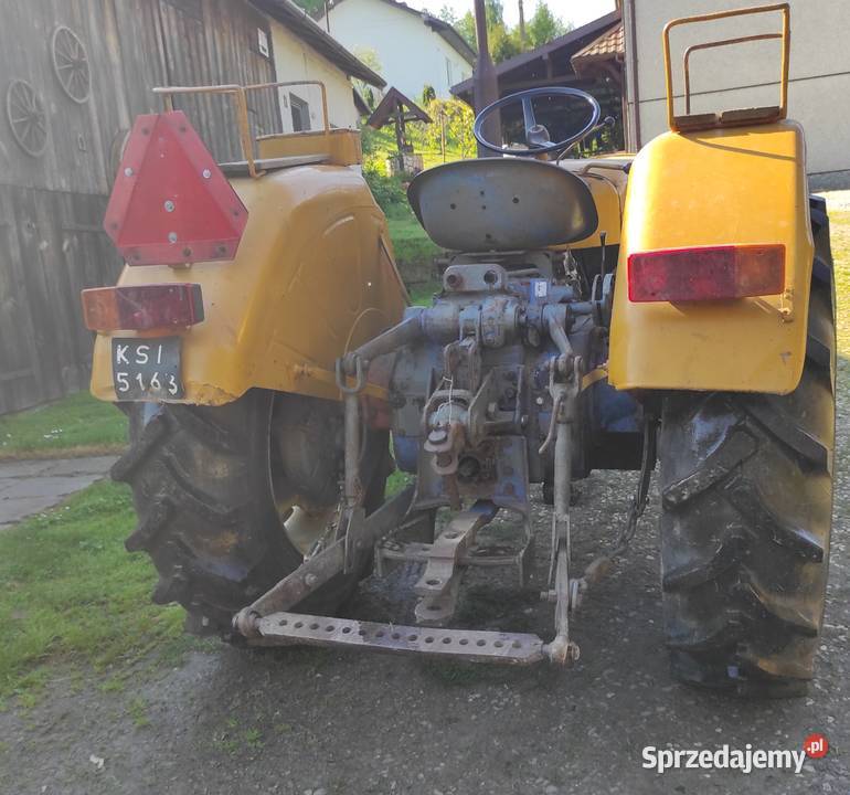 Ciągnik rolniczy Ursus C355 z 1973 r Niepla