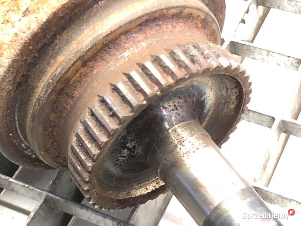 PÓŁOŚ PRAWY PRZÓD SSANGYONG KYRON 20 141 PRZEGUB