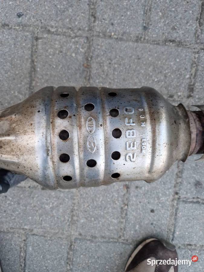 Katalizator Kia Optima 20 hybryda plug in 2EBF0 Złocieniec