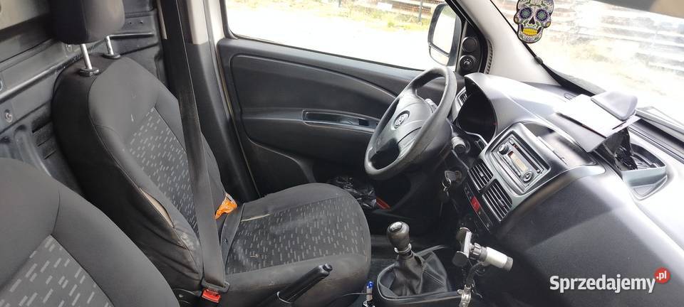 Opel combo 16 diesel 2012r LONG ciężarowy klima diesel dolnośląskie