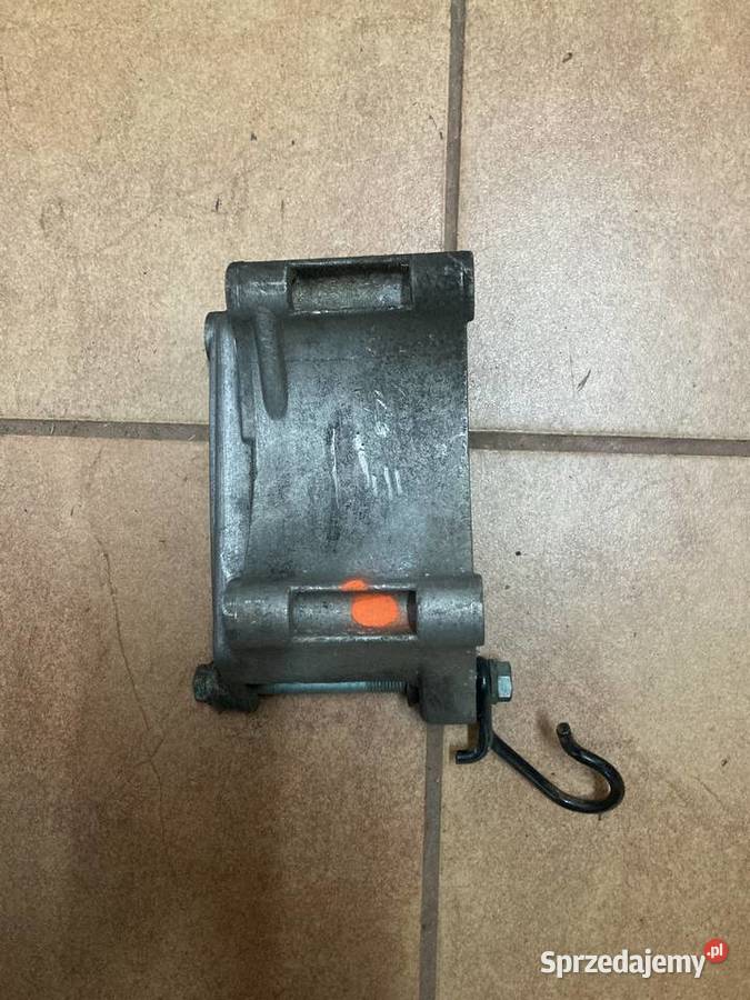 Łapa mocowanie sprężarki VW T4 25 TDI 074260887C wielkopolskie Rakoniewice