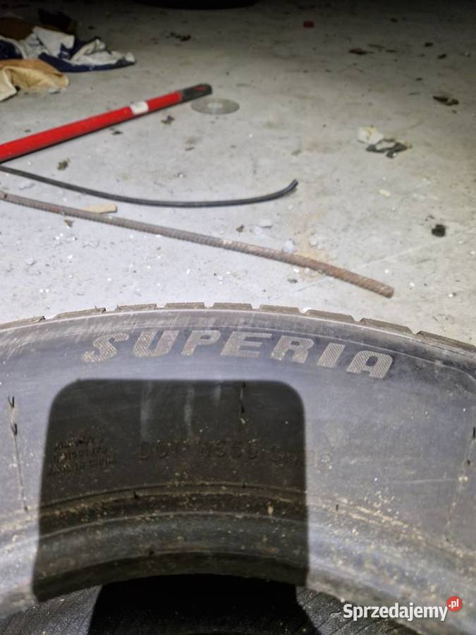 Opona Superia 215x70x15C dostawcze Bieliny