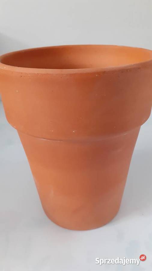 Doniczki osłonki na kwiaty doniczkowe