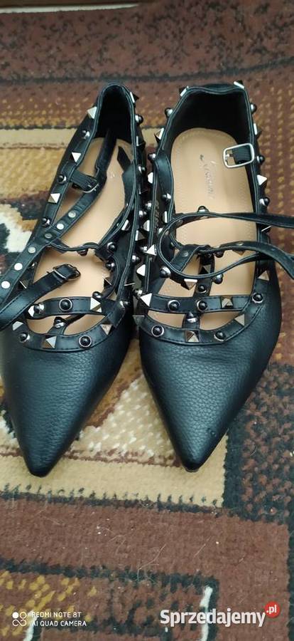 półbuty damskie czółenka czarne rozmiar 38 sprzedam