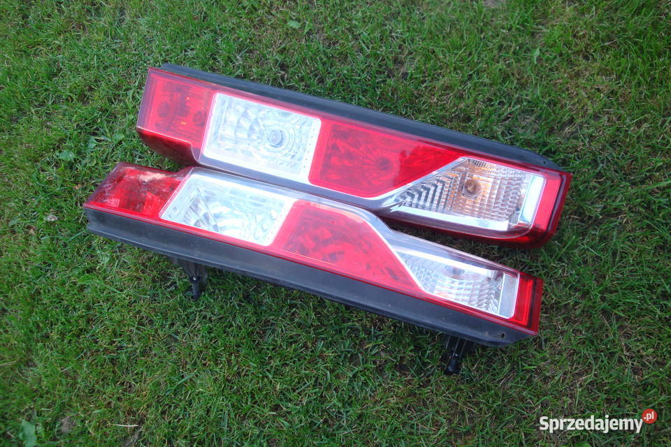 Lampy tylne Nissan NV400 komplet lampy tylne pomorskie Słupsk