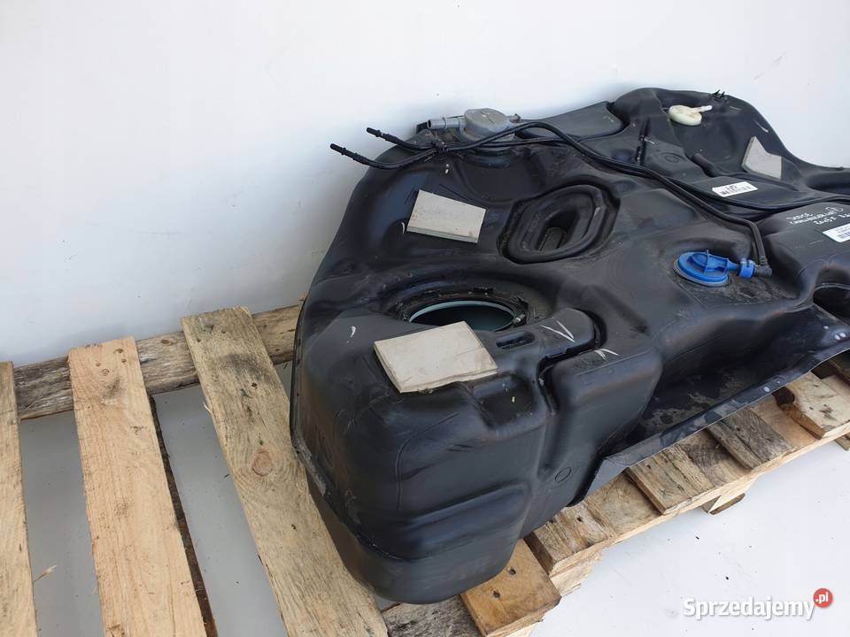 Dodge Challenger 36 V6 15 ZBIORNIK PALIWA BAK Rudka sprzedam