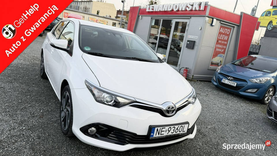 Toyota Auris Benzyna Zarejestrowany Ubezpieczony Elbląg sprzedam
