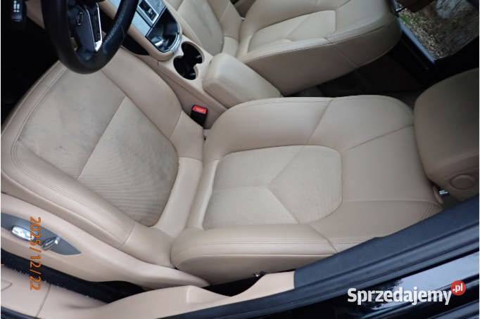 PORSCHE MACAN 2023 198400 ccm 265 Rok produkcji 2023 Macan Motoryzacja Warszawa