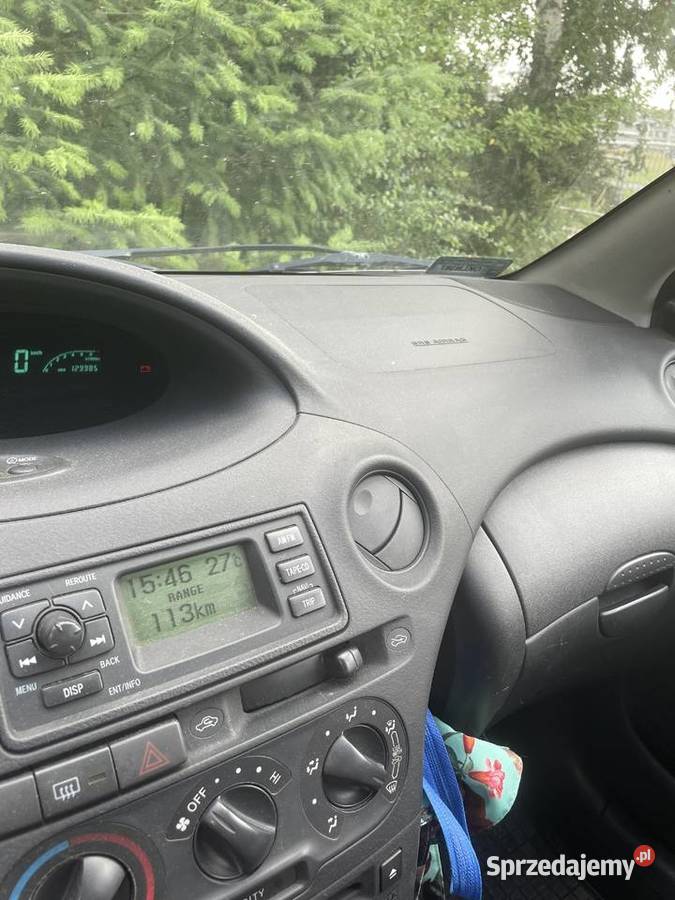 Toyota Yaris 10 Base Wrocław