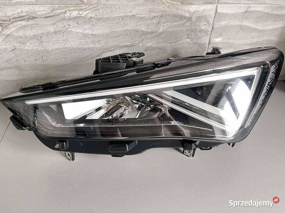 SEAT LEON 4 CUPRA LEWA LAMPA FULL LED 5FB941007G Lampy przednie Ostroróg