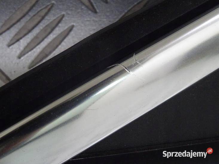 Opel OE 39041995 trójkąt chrom nakładka błotnika osobowe