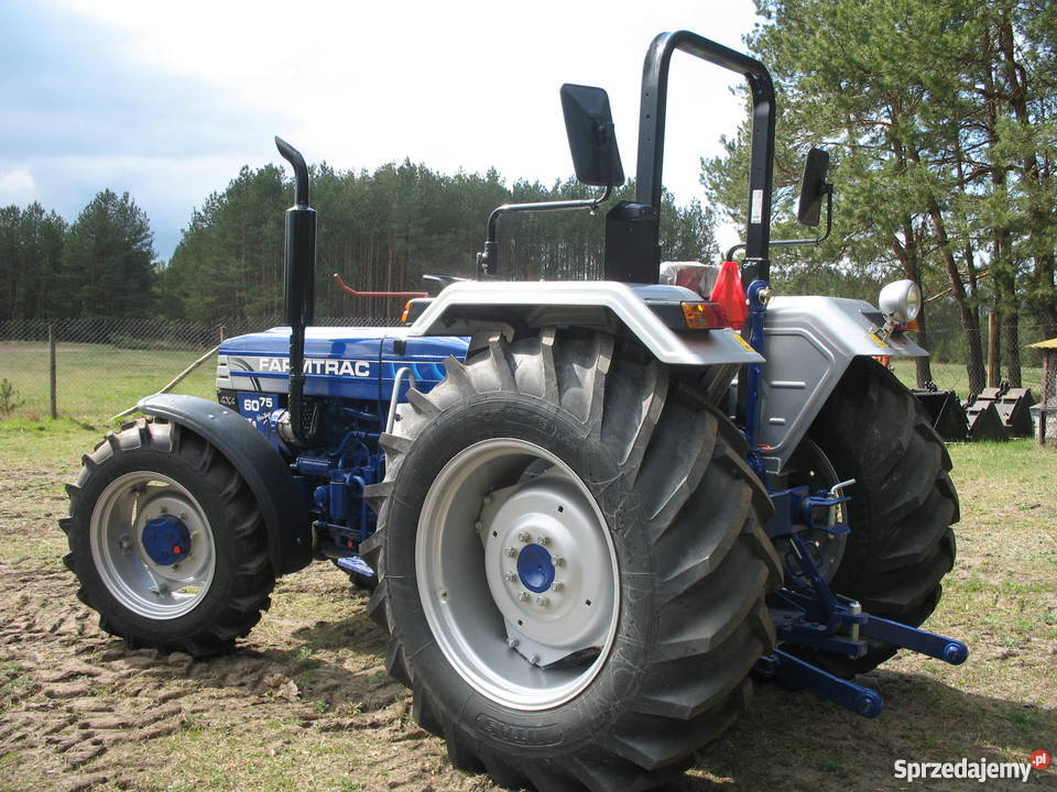 FARMTRAC HERITAGE 6075 DT Maszyny rolnicze