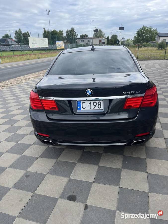 BMW 740i Long 2011 30 benzynaprzebieg 200 stan