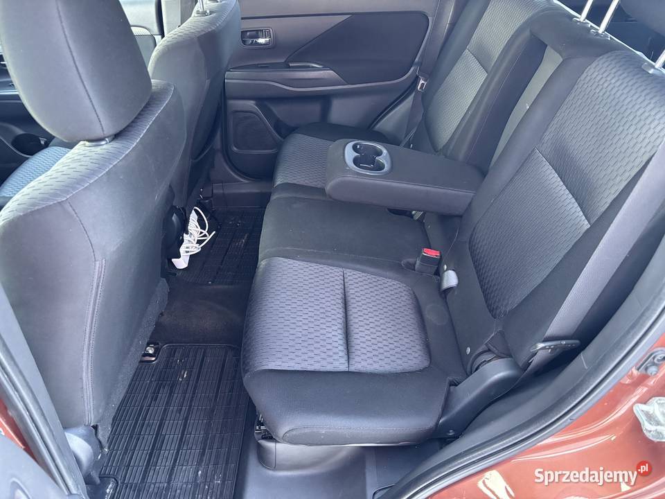 Mitsubishi outlander krajowy bezwypadkowy Dąbrowa Górnicza