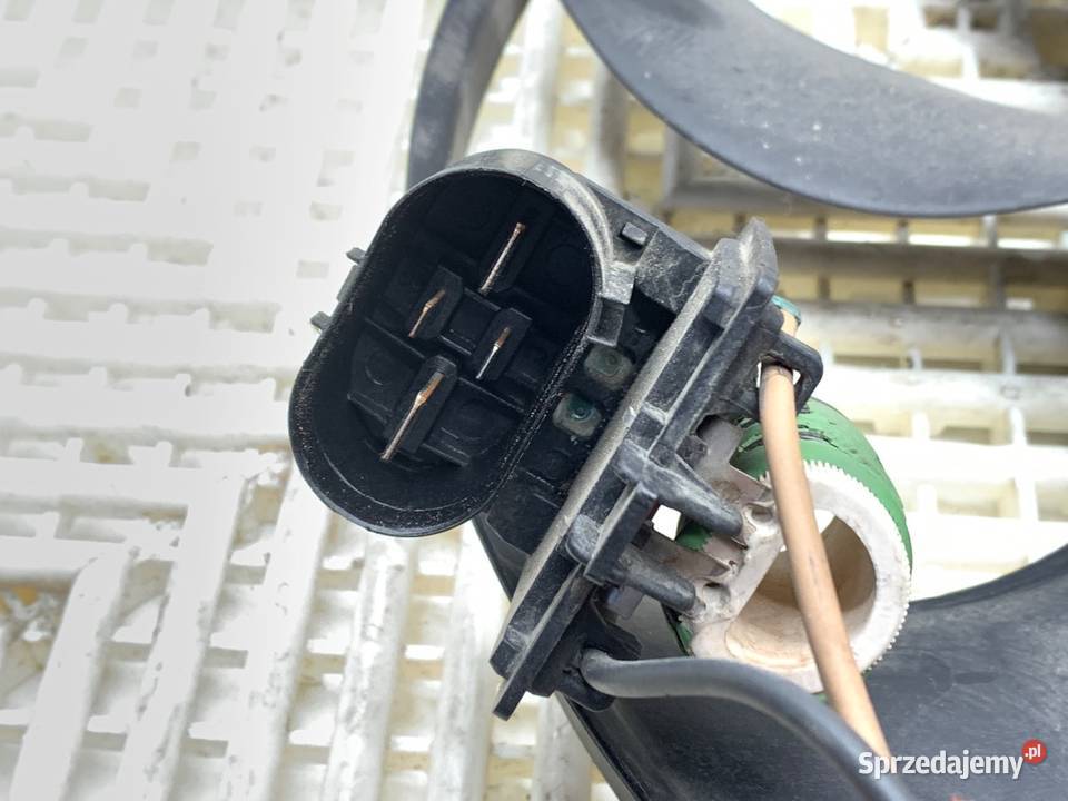 WENTYLATOR CHŁODNICY OPEL ZAFIRA C 20 165