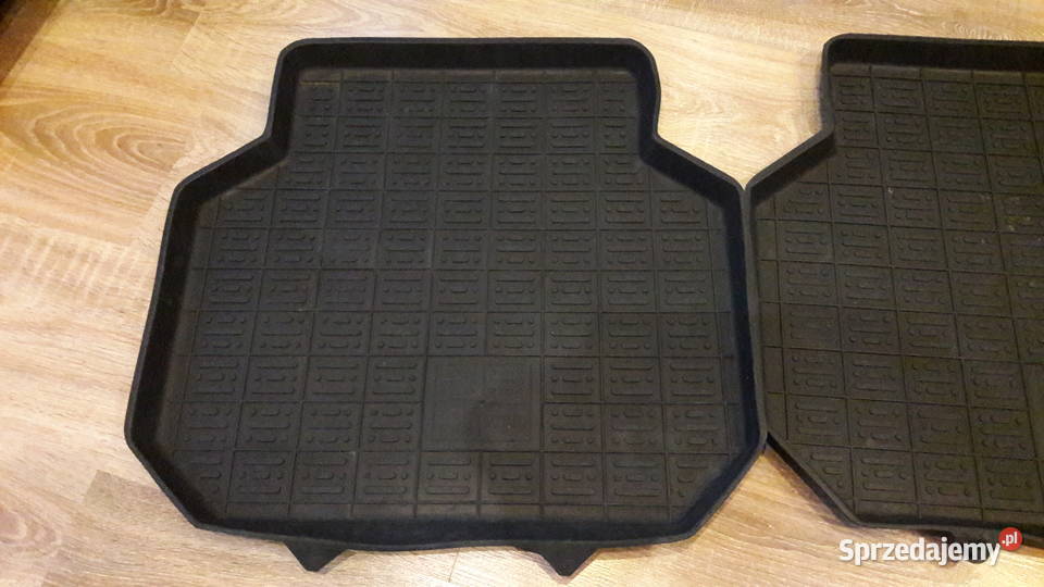 Chodniczki dywaniki gumowe tylne POLGUM Części samochodowe Głuchołazy