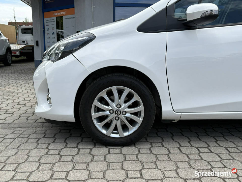 Toyota Yaris 13 99 KameraBluetooth Gwarancja III sprzedam