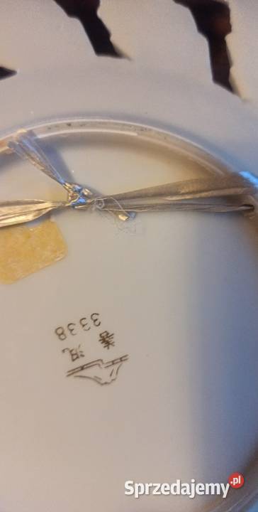 Talerz do powieszenia Sceny dworskie Sygnowany Porcelana i szkło Gdańsk