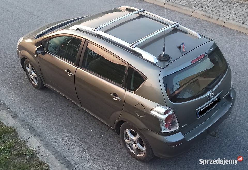 Toyota Corolla Verso II D4D2000 116 7 os 2005 r 116KM Bronowice