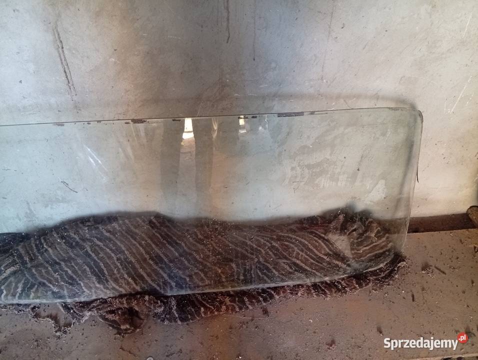 Szyba przednia Mercedes Unimog 1959 Wieluń