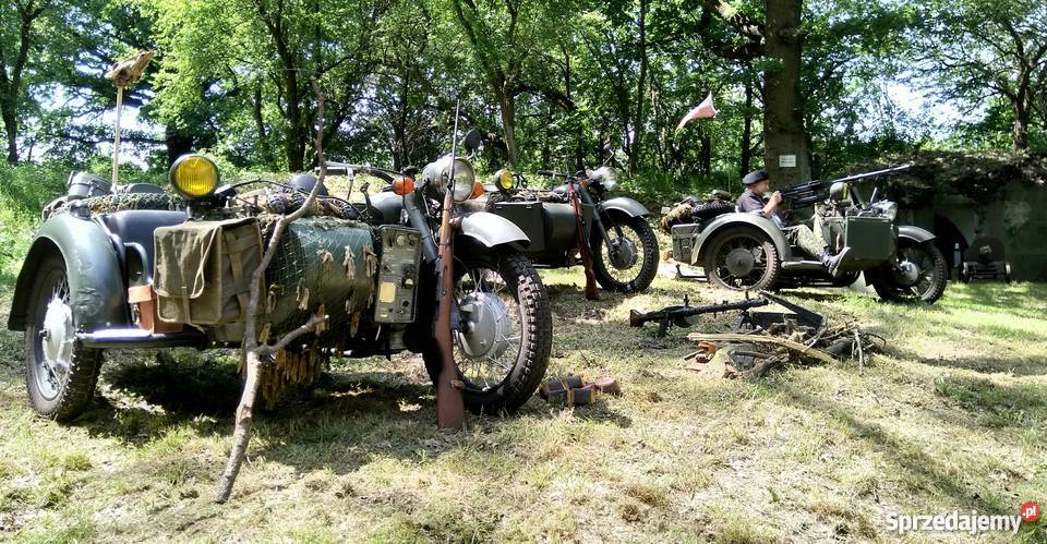 KUCHNIA POLOWA grochówka kiełbasa napoje na