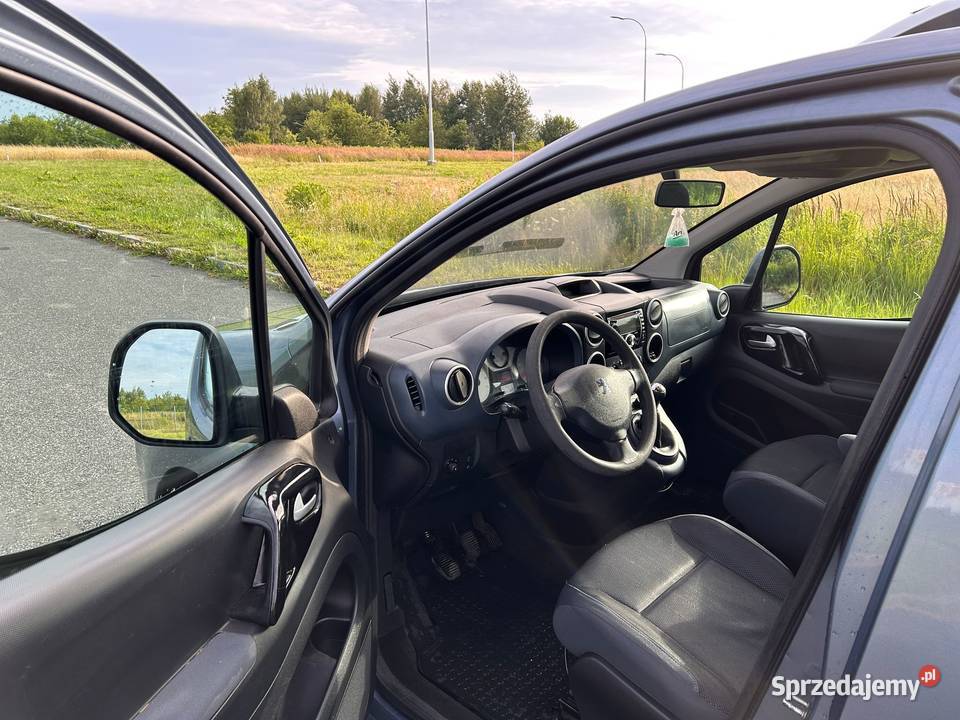 Sprzedam peugeot partner szary