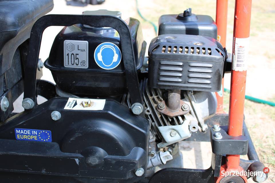 Zagęszczarka Ammann APF1033 silnik Honda 60 stan Rok produkcji 2021 Białystok sprzedam