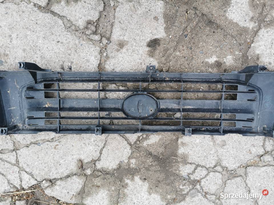 Grill atrapa toyota hilux