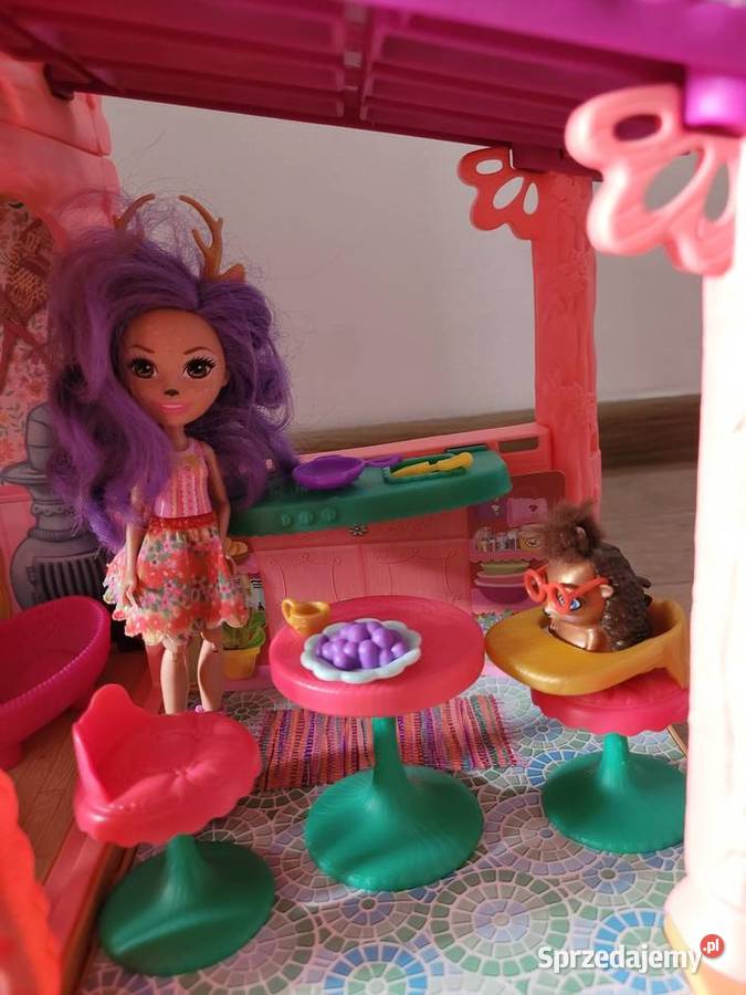 Domek enchantimals 4 laleczki 4 zwierzątka Niezdara