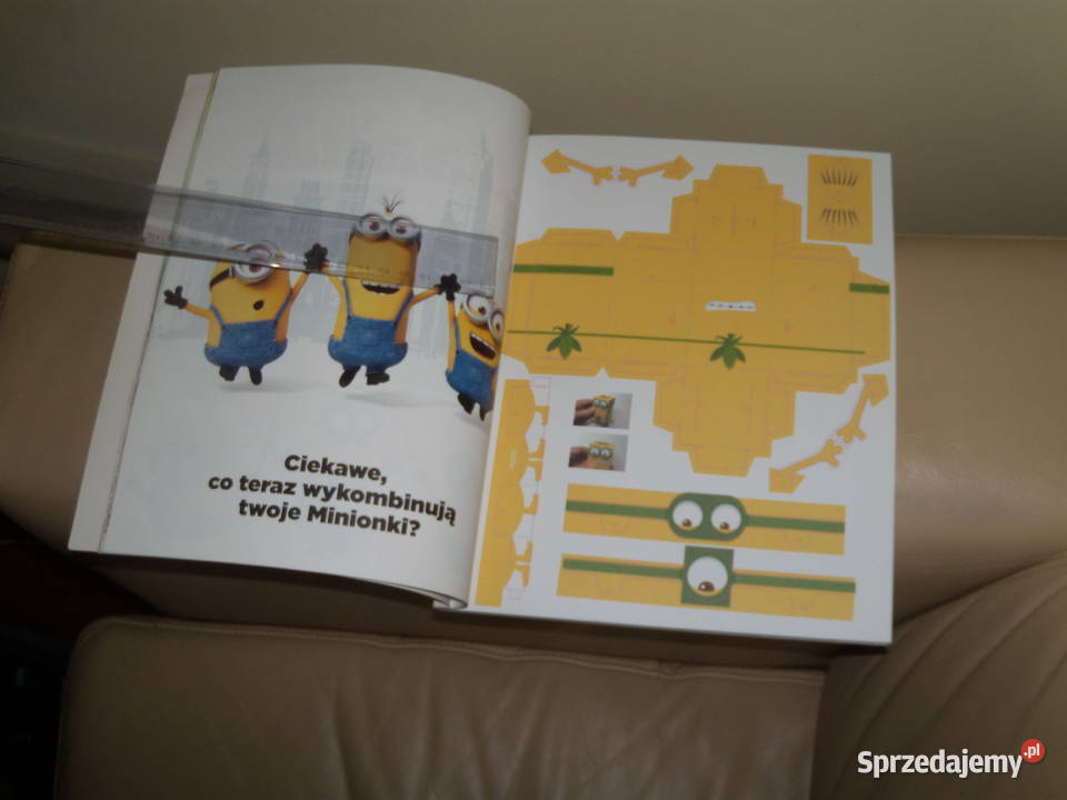Minionki do składania Książeczka zręcznościowa Książki dla dzieci
