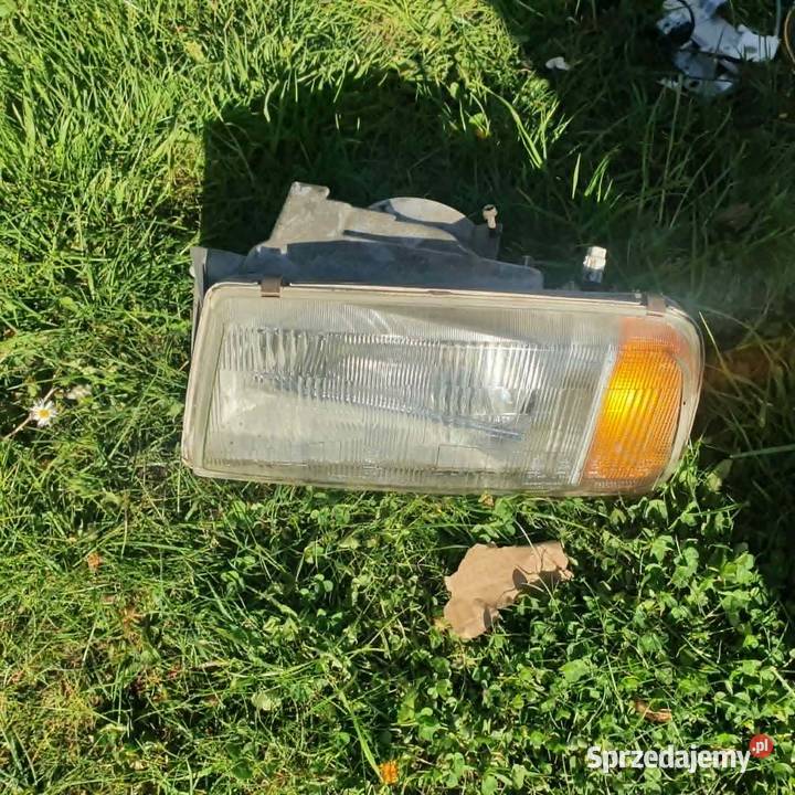 Lampa przednia lewa Suzuki Vitara ori Koito 8897 Kraków