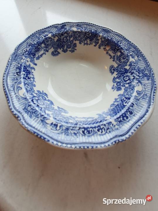 Stara SALATERKAMISKA PÓLMISEK z Wedgwood Cold Lublin