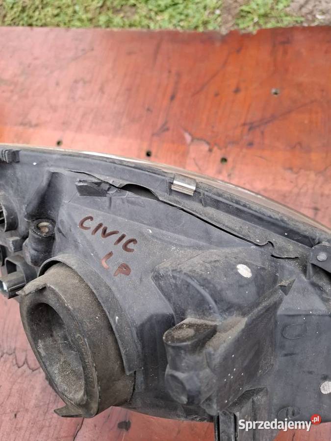 Lampa lewa przód lewy Honda Civic VII Lampy przednie Przyborów