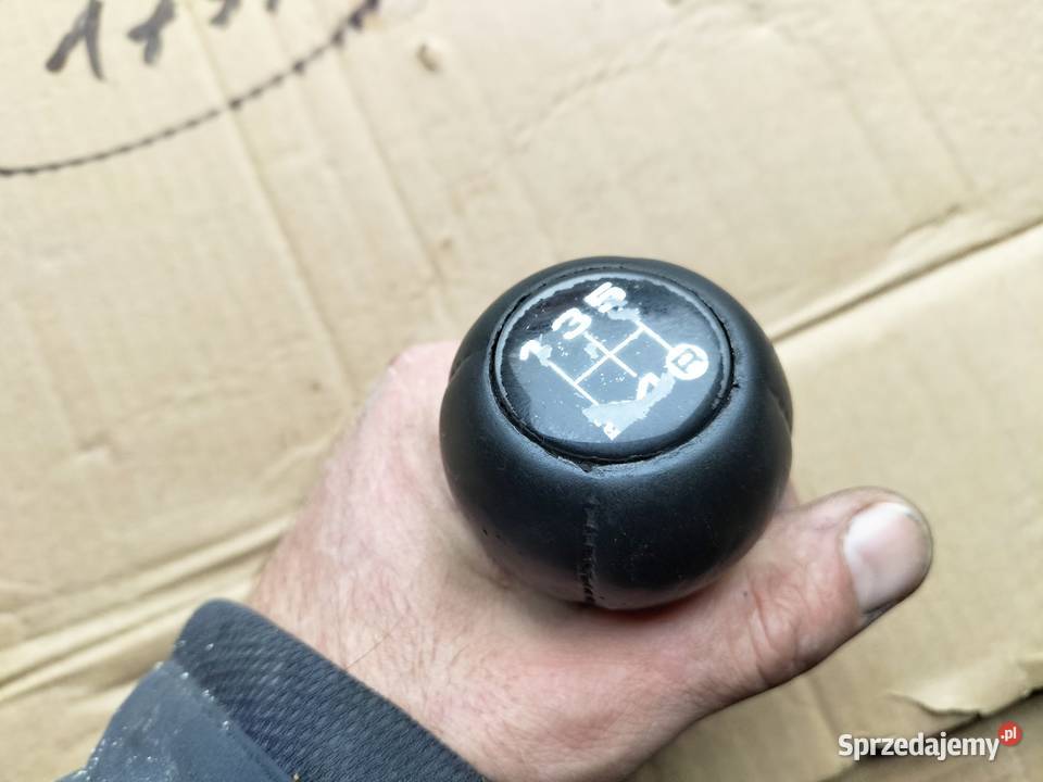 Audi 80 B3 B4 A6 C4 GAŁKA LEWARKA ZMIANY BIEGÓW osobowe Kamień-Kolonia
