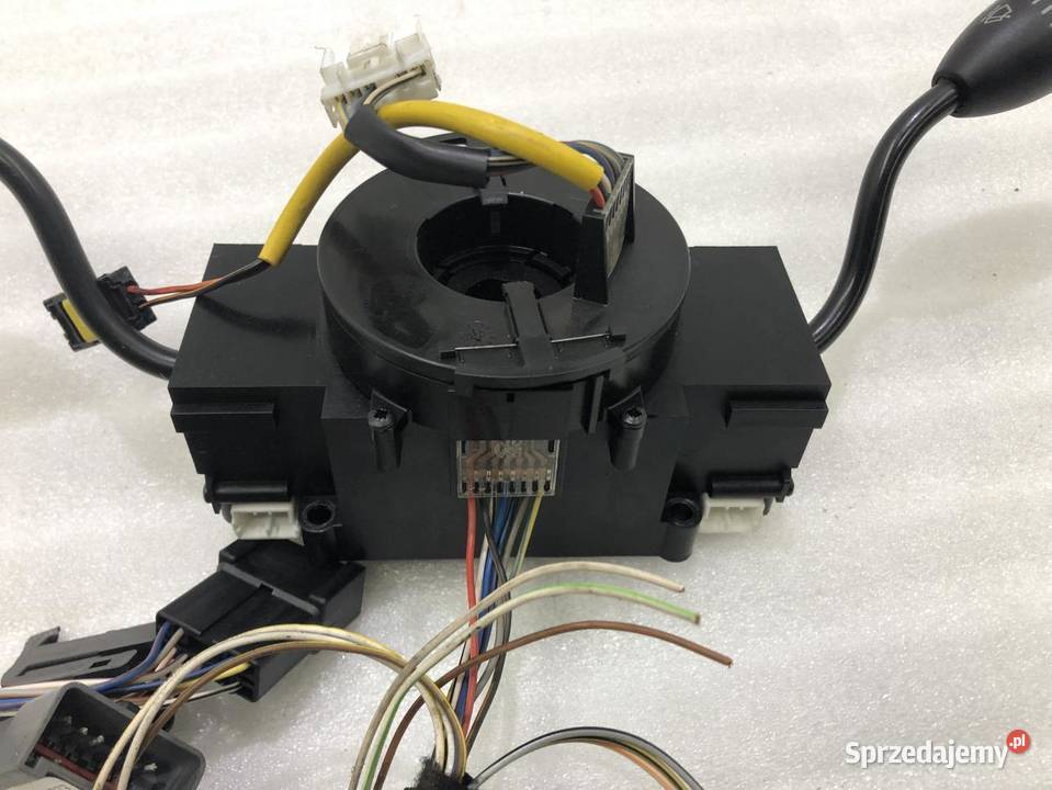 PRZEŁĄCZNIK ZESPOLONY TAŚMA JAGUAR STYPE osobowe