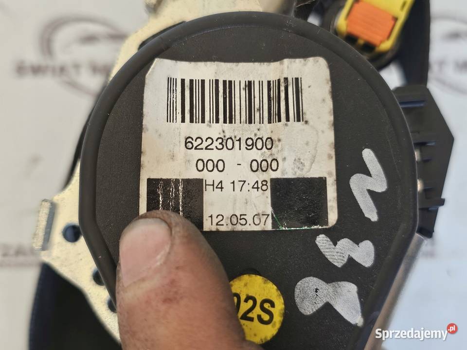 GOLF VI 12r pas bezpieczeństwa lewy przód świętokrzyskie Kielce