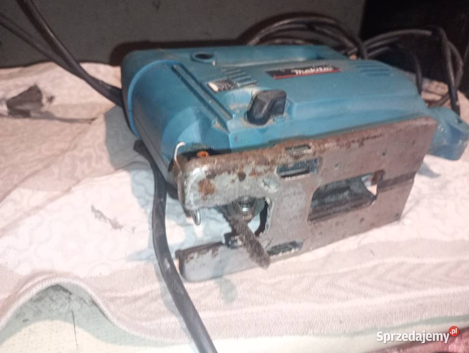 Sprzedam wyrzynarke Makita 4324 Piotrkówko sprzedam