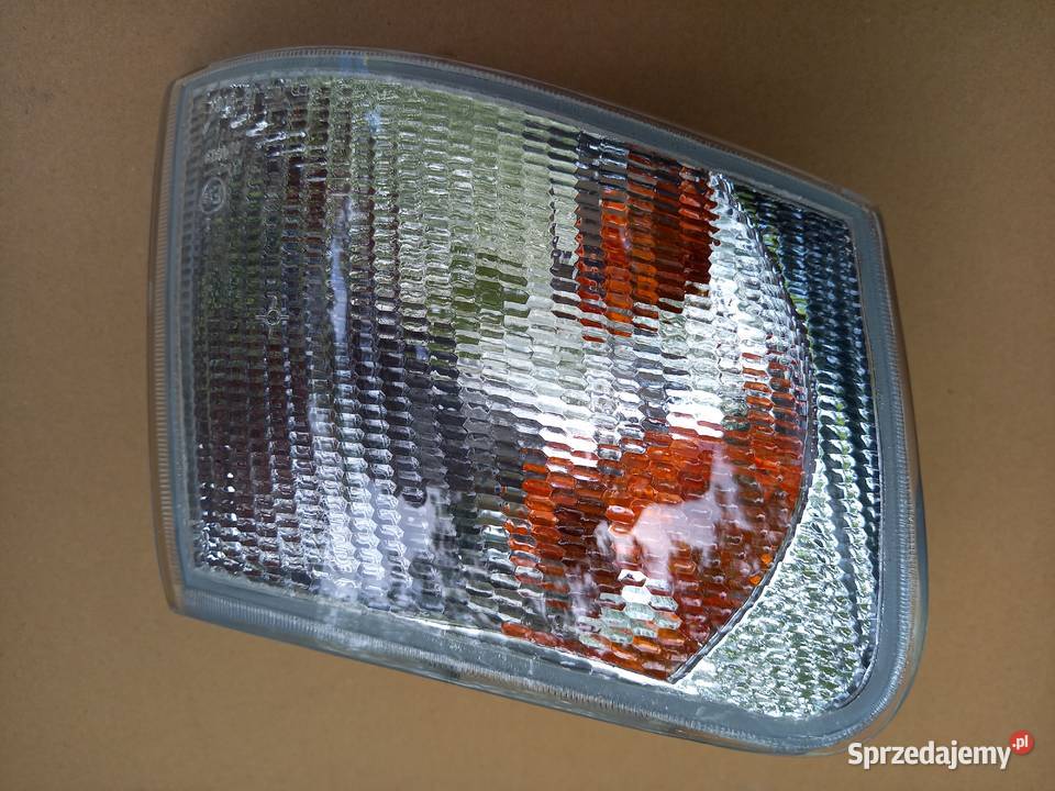 1017114 Lampa kierunkowskazu przód Ford Kraków