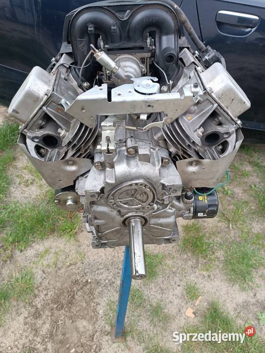Kosiarka traktorek Silnik Briggs Stratton V2 Traktorki sprzedam