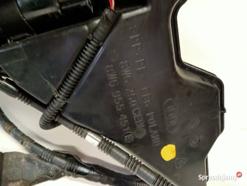 ZBIORNICZEK SPRYSKIWACZY AUDI A5 F5 8W Rakoniewice sprzedam