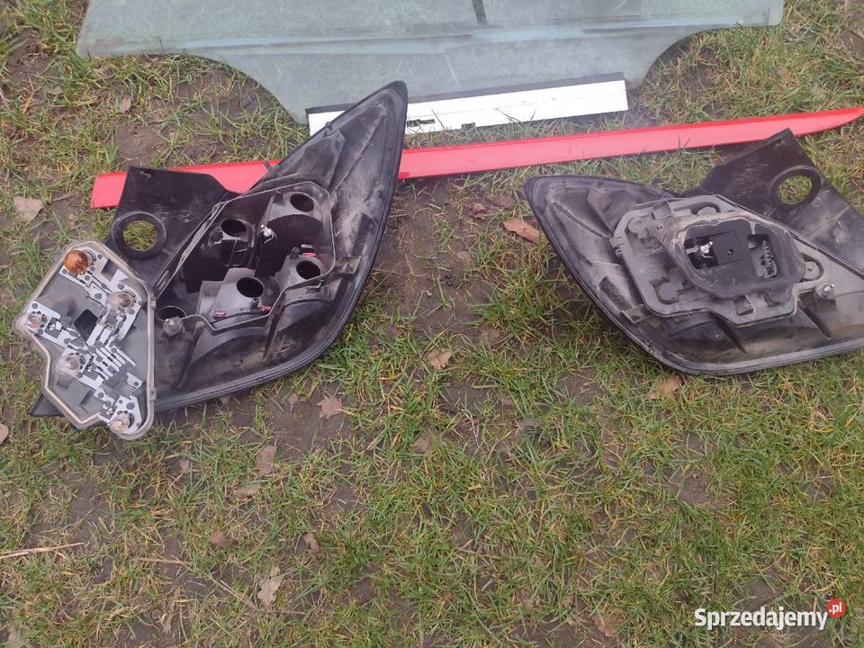 Lampy drzwi listwa szyba przód opel astra GTC Częstochowa