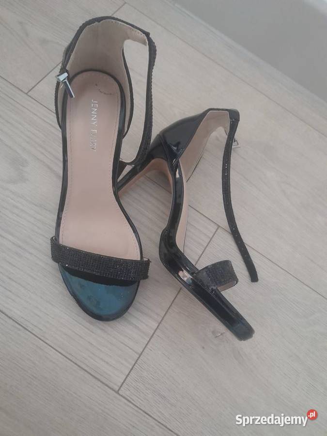 Buty na obcasie Piotrkowice sprzedam