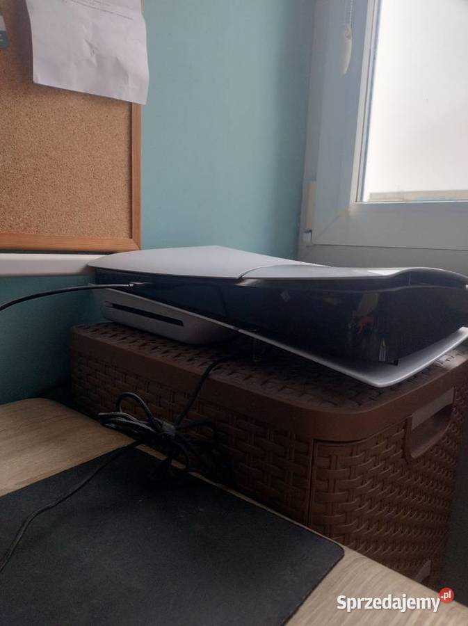 5 z napędem nieuzywane pad dużo gier pomorskie Kartuzy sprzedam