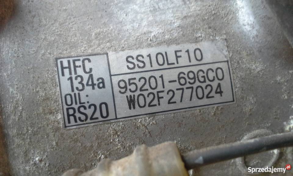 Suzuki Ignis FH 0003 kompresor klimatyzacji Rok produkcji 2003 Legnica