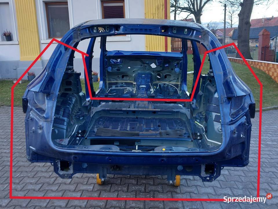 Mercedes EQC 400 W293 WANNA BŁOTNIKI TYŁ KPL